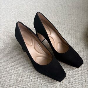 ANTONIO MELANI Black Suede Square-Toe Pumps